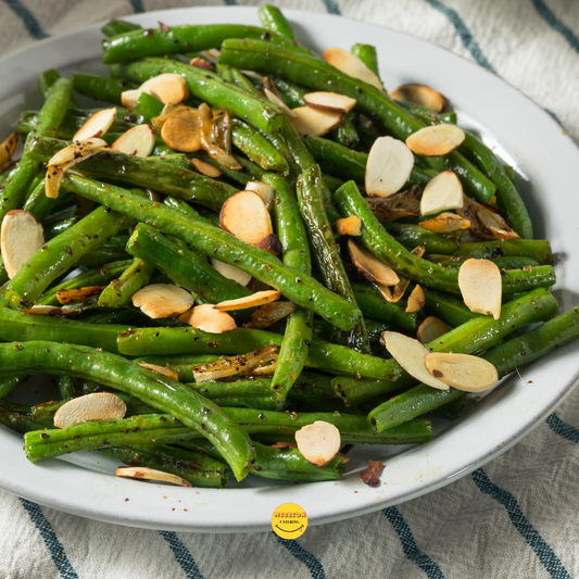 炒法邊豆配雜菇 | Sautéed Green Beans with Mixed Mushrooms (500g)